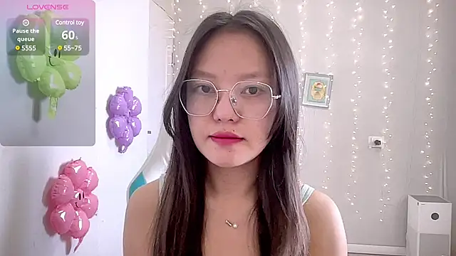 Risalynn online show from 03-19-25, 02:48