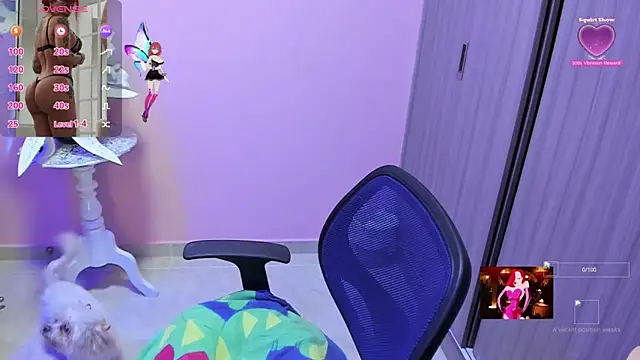 Snapshot of KAROL_MILF chatting on 11-22-25, 01:37 KAROL MILF online show from 11-22-25, 01:37