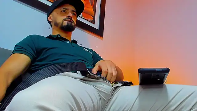 MAXIMUS MASTE3 online show from 10-12-25, 11:37