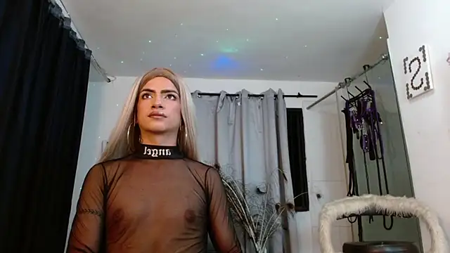 Snapshot of georgina_ms chatting on 10-03-25, 12:29 georgina ms online show from 10-03-25, 12:29