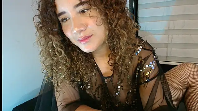 Snapshot of Charlotte11-11 chatting on 01-28-25, 08:47 Charlotte11-11 online show from 01-28-25, 08:47