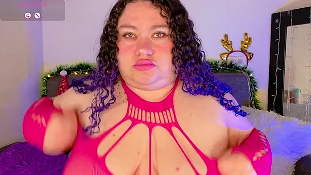 Snapshot of lunitaa0 chatting on 12-18-25, 03:01 lunitaa0 online show from 12-18-25, 03:01