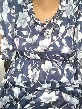 Snapshot of Jasikatamil chatting on 02-12-25, 03:38 Jasikatamil online show from 02-12-25, 03:38