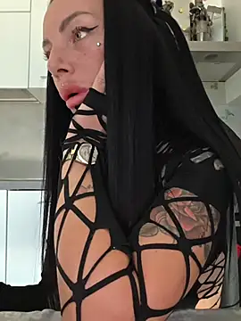 cicciolina online show from 11-10-25, 01:32