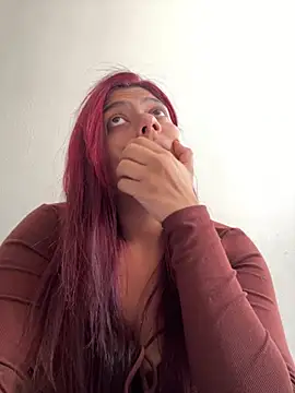 Snapshot of Aprilsmith2 chatting on 12-08-24, 04:18 Aprilsmith2 online show from 12-08-24, 04:18