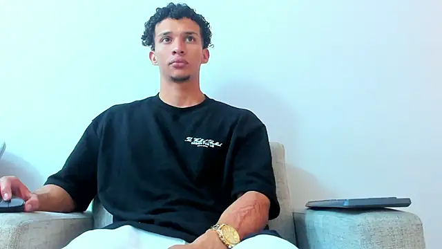 Dominick star online show from 12-16-24, 04:02