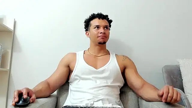 Dominick star online show from 02-05-25, 04:27