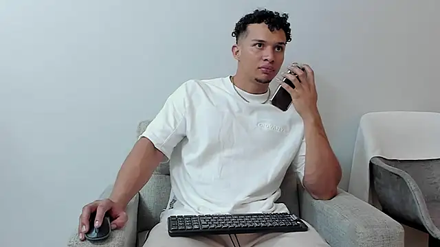 Dominick star online show from 02-26-25, 03:21