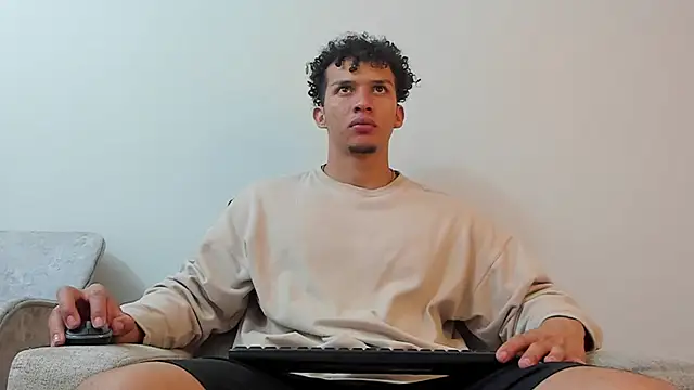 Dominick star online show from 03-22-25, 01:32