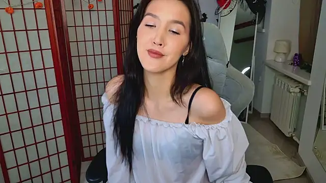 CarrieAmber online show from 10-30-25, 01:45