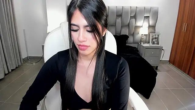 sarita evanss online show from 12-29-24, 07:06