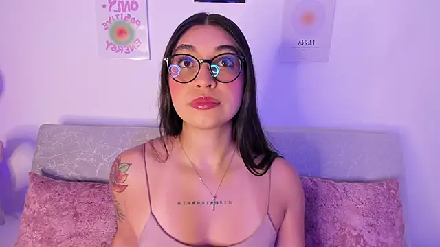 Snapshot of sensualhaven_ chatting on 12-01-24, 11:58 sensualhaven  online show from 12-01-24, 11:58