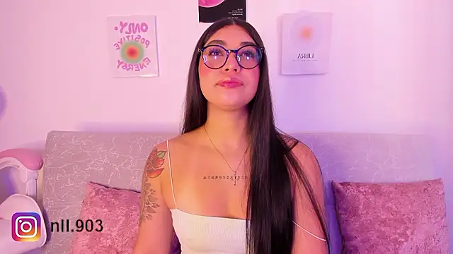 Snapshot of sensualhaven_ chatting on 12-07-24, 02:57 sensualhaven  online show from 12-07-24, 02:57
