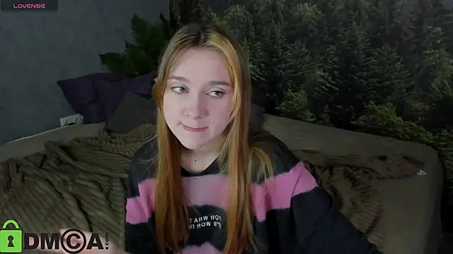 Lesi Moonie01 online show from 11-04-25, 07:07