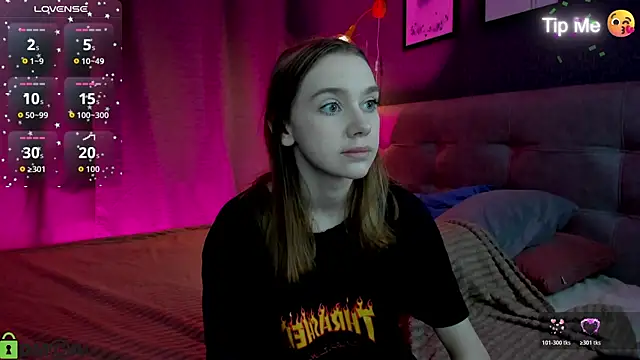 Lesi Moonie01 online show from 02-18-26, 09:38