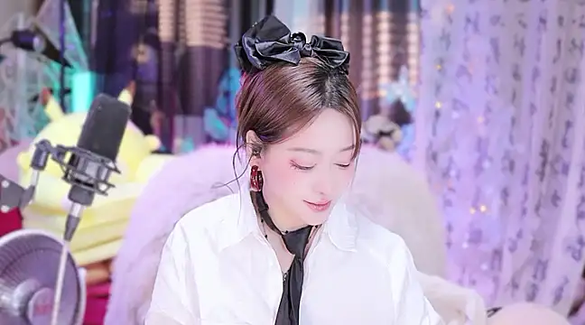 Snapshot of Missy_Nana21 chatting on 01-20-25, 04:34 Missy Nana21 online show from 01-20-25, 04:34