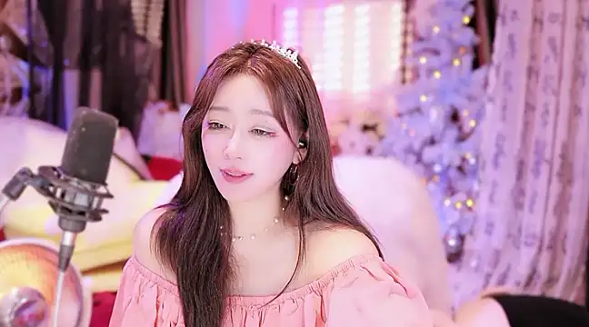 Snapshot of Missy_Nana21 chatting on 01-31-25, 07:08 Missy Nana21 online show from 01-31-25, 07:08