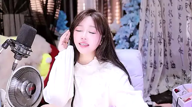 Snapshot of Missy_Nana21 chatting on 03-21-25, 07:24 Missy Nana21 online show from 03-21-25, 07:24