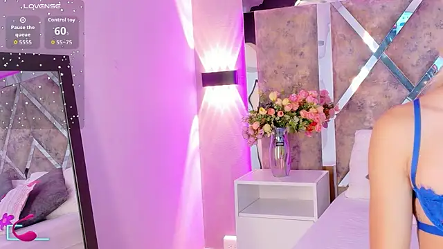 MaxiRogers online show from 11-29-25, 11:02