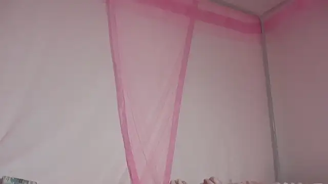 Snapshot of shandiloveslemonss chatting on 11-17-25, 06:30 shandiloveslemonss online show from 11-17-25, 06:30