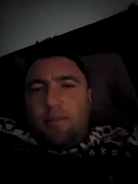 Snapshot of seloloko20 chatting on 12-21-25, 10:11 seloloko20 online show from 12-21-25, 10:11