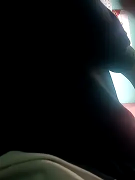 Snapshot of AloneDick chatting on 10-13-25, 07:19 AloneDick online show from 10-13-25, 07:19