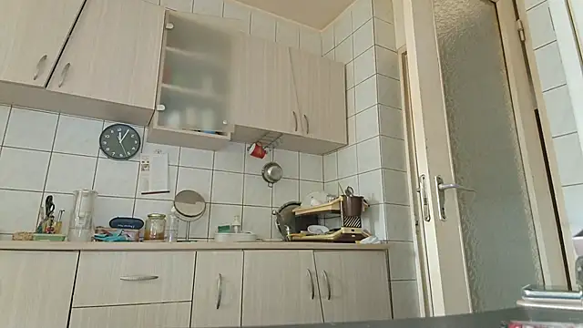 Snapshot of melissaBlessing chatting on 02-12-25, 08:06 melissaBlessing online show from 02-12-25, 08:06