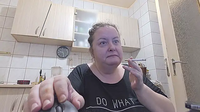 Snapshot of melissaBlessing chatting on 03-05-25, 05:29 melissaBlessing online show from 03-05-25, 05:29