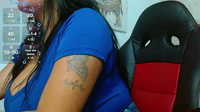 Snapshot of violletha chatting on 11-28-25, 12:30 violletha online show from 11-28-25, 12:30