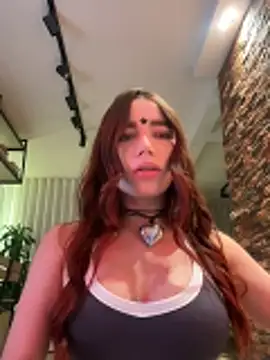 carolynnetrujillo online show from 11-26-25, 04:02