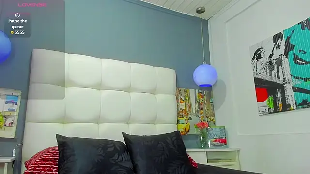 Drake Nassir4 online show from 10-24-25, 03:47