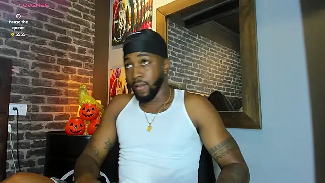 Drake Nassir4 online show from 10-30-25, 03:02