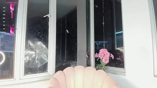 Megan Lim online show from 12-19-24, 10:24