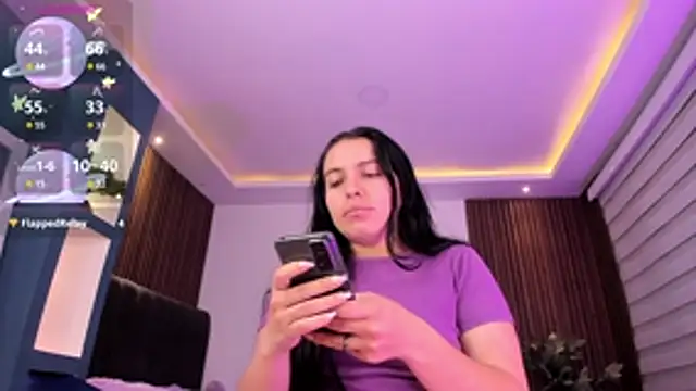 Lucy Smith2 online show from 12-04-24, 10:02