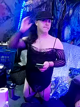 Boo-boo kittyfux online show from 12-15-24, 03:09