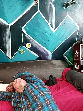 Boo-boo kittyfux online show from 11-16-25, 04:12