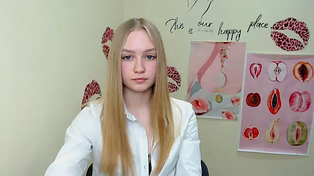 MademoiselleCl online show from 03-08-25, 10:32