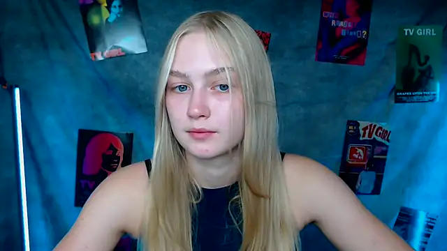 MademoiselleCl online show from 10-18-25, 05:03