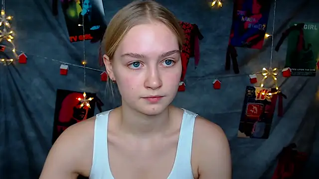 MademoiselleCl online show from 12-19-25, 01:07