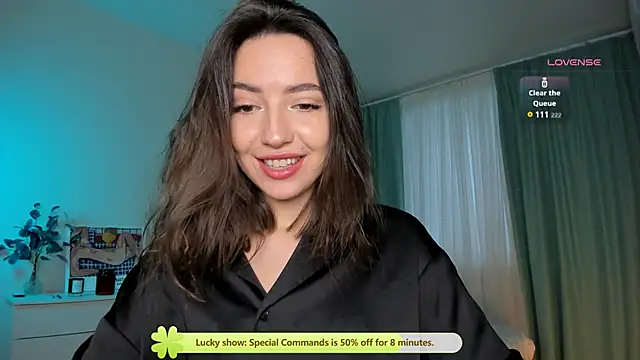 Oh My Dianee online show from 01-29-25, 10:27