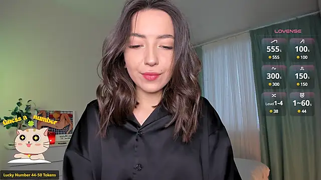 Oh My Dianee online show from 01-31-25, 08:01