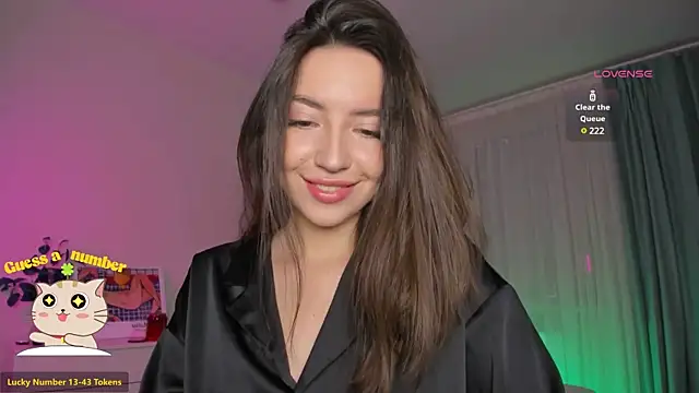 Oh My Dianee online show from 03-06-25, 07:25