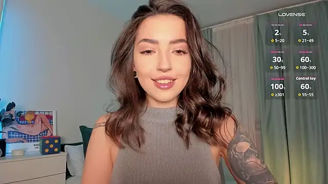 Oh My Dianee online show from 11-17-25, 07:25