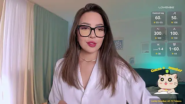 Oh My Dianee online show from 03-17-26, 08:06