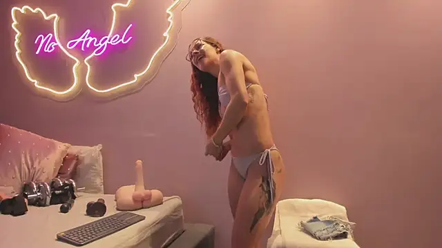 Ninna monroe  online show from 02-17-25, 04:26