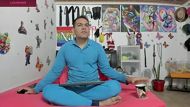 Snapshot of nathan_sanchez chatting on 10-09-25, 09:51 nathan sanchez online show from 10-09-25, 09:51