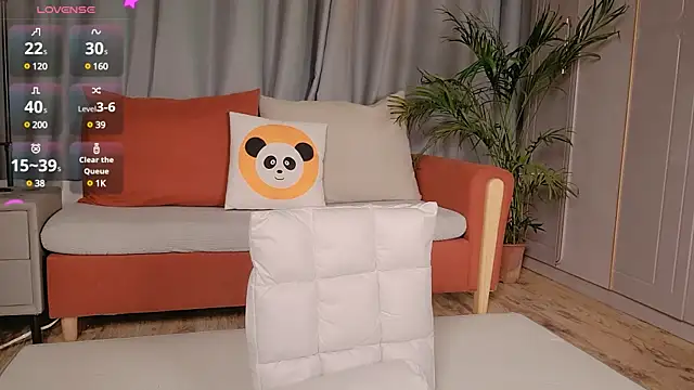 Snapshot of Youth3_ chatting on 01-11-25, 12:40 Youth3  online show from 01-11-25, 12:40