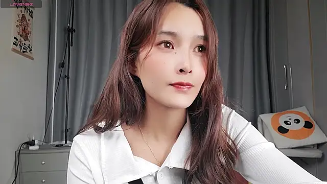 Snapshot of Youth3_ chatting on 02-08-25, 12:39 Youth3  online show from 02-08-25, 12:39