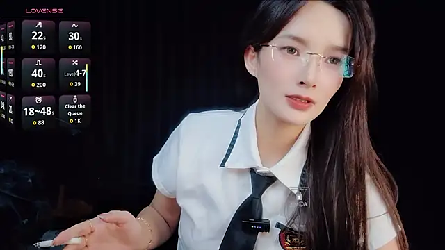 Snapshot of Youth3_ chatting on 09-11-25, 04:07 Youth3  online show from 09-11-25, 04:07