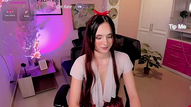 Snapshot of Dakota_Faning chatting on 03-20-25, 04:53 Dakota Faning online show from 03-20-25, 04:53